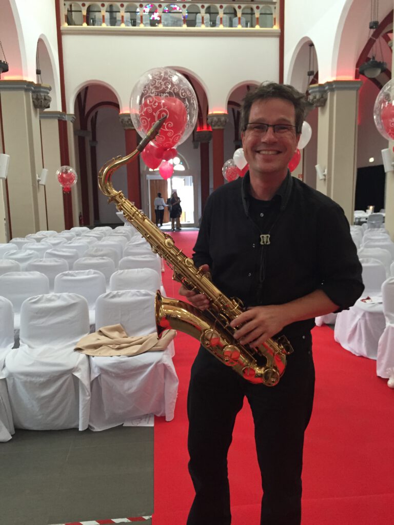 Saxophon in der Kirche